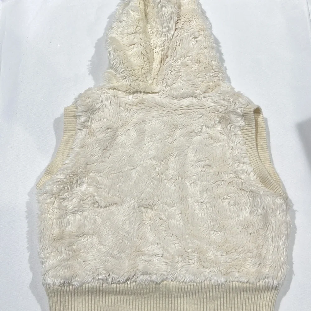 Rg kids. Girls faux fur vest. Size medium.
